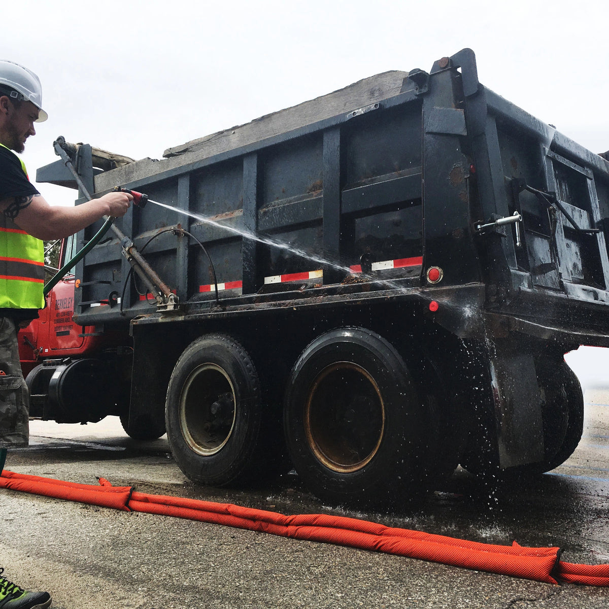 Hi-Vis Barriers - QuickDams